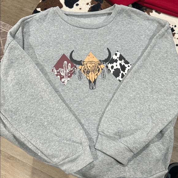 SHEIN Curve Gray Western Sweatshirt - Picture 1 of 3